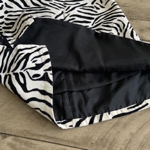 Gymboree Animal Print Dress Jumper - Picture 4 of 6